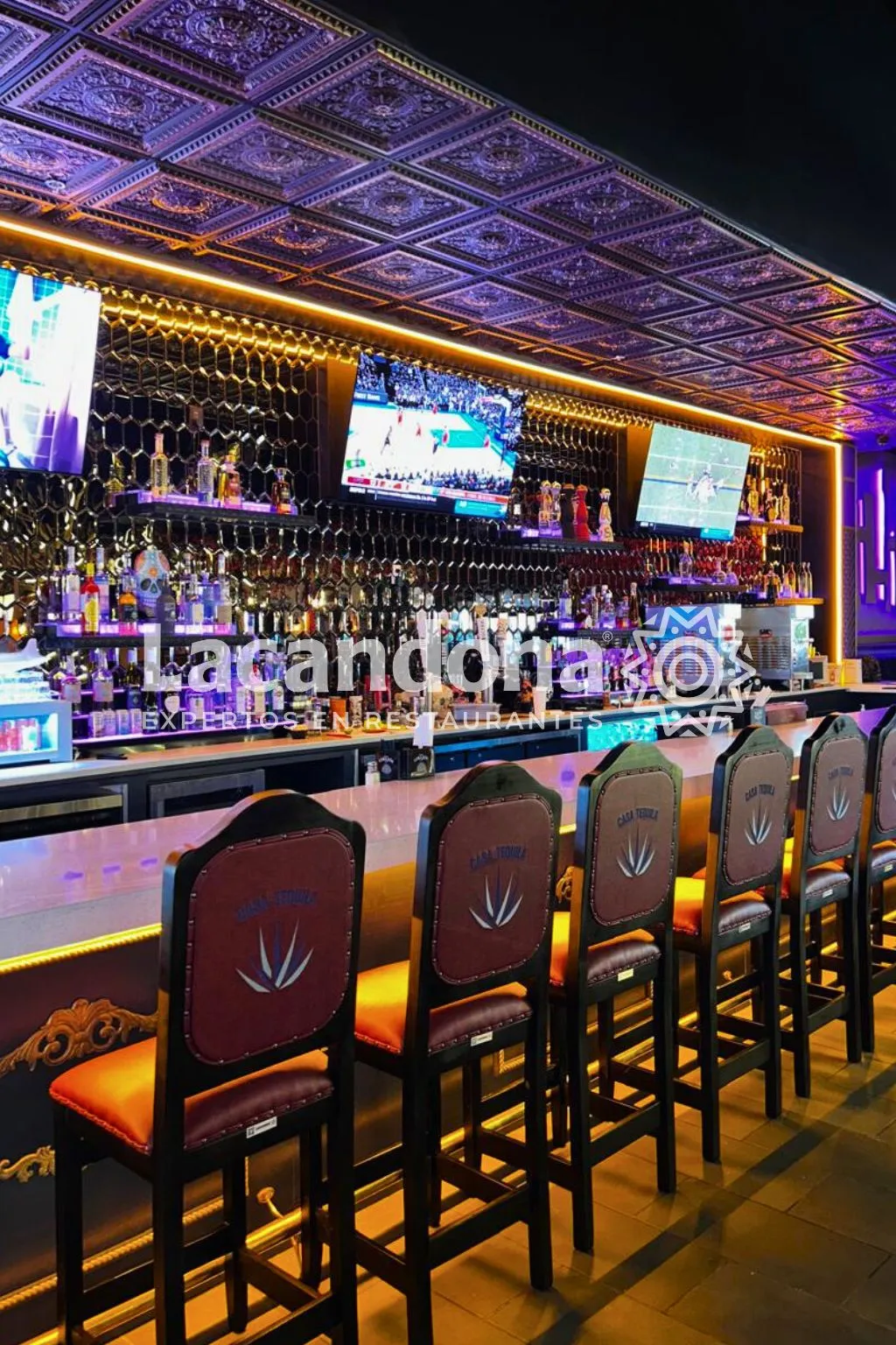 muebles para restaurante mexicano