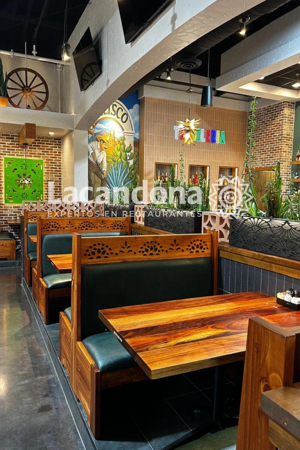 muebles para restaurante mexicano